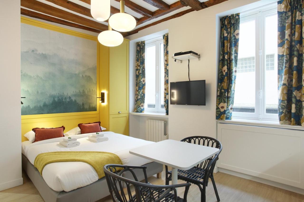 Rent A Room - Aparts Cadet Parigi Esterno foto